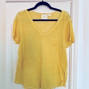 NWOT Maeve from Anthropologie 100% cotton v neck t shirt